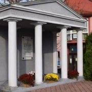 de91610049f2ba9d681dea6e26194a30 M